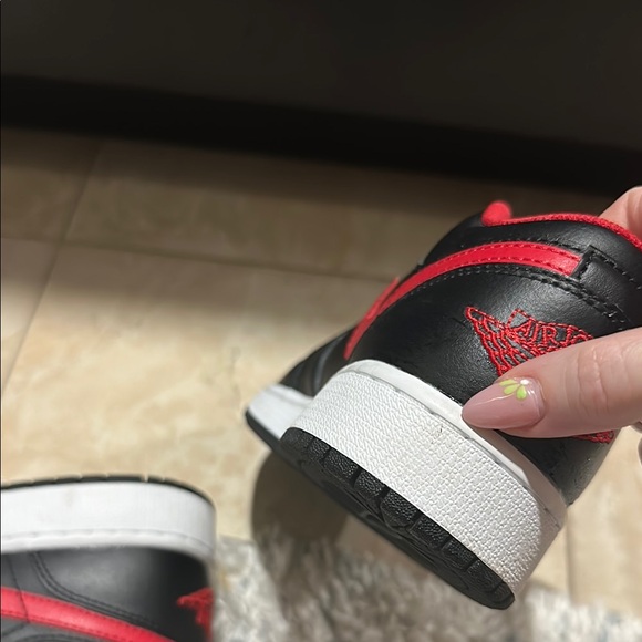 👀 NIKE JORDAN 1 👀 - Picture 6 of 6